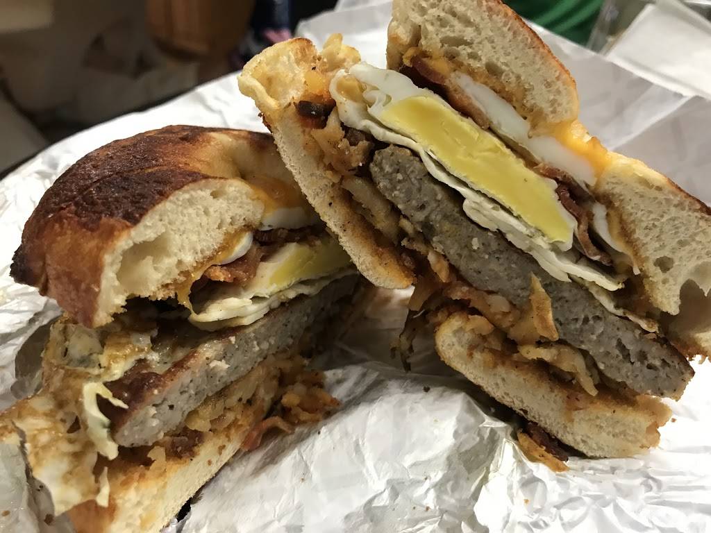 Windham Junction Country Gift Shop & Kitchen | restaurant | 128 N Lowell Rd, Windham, NH 03087, USA | 6034347467 OR +1 603-434-7467