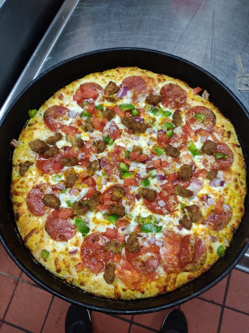 Hungry Howies Pizza | meal delivery | 17180 Front Beach Rd, Panama City Beach, FL 32413, USA | 8502364426 OR +1 850-236-4426