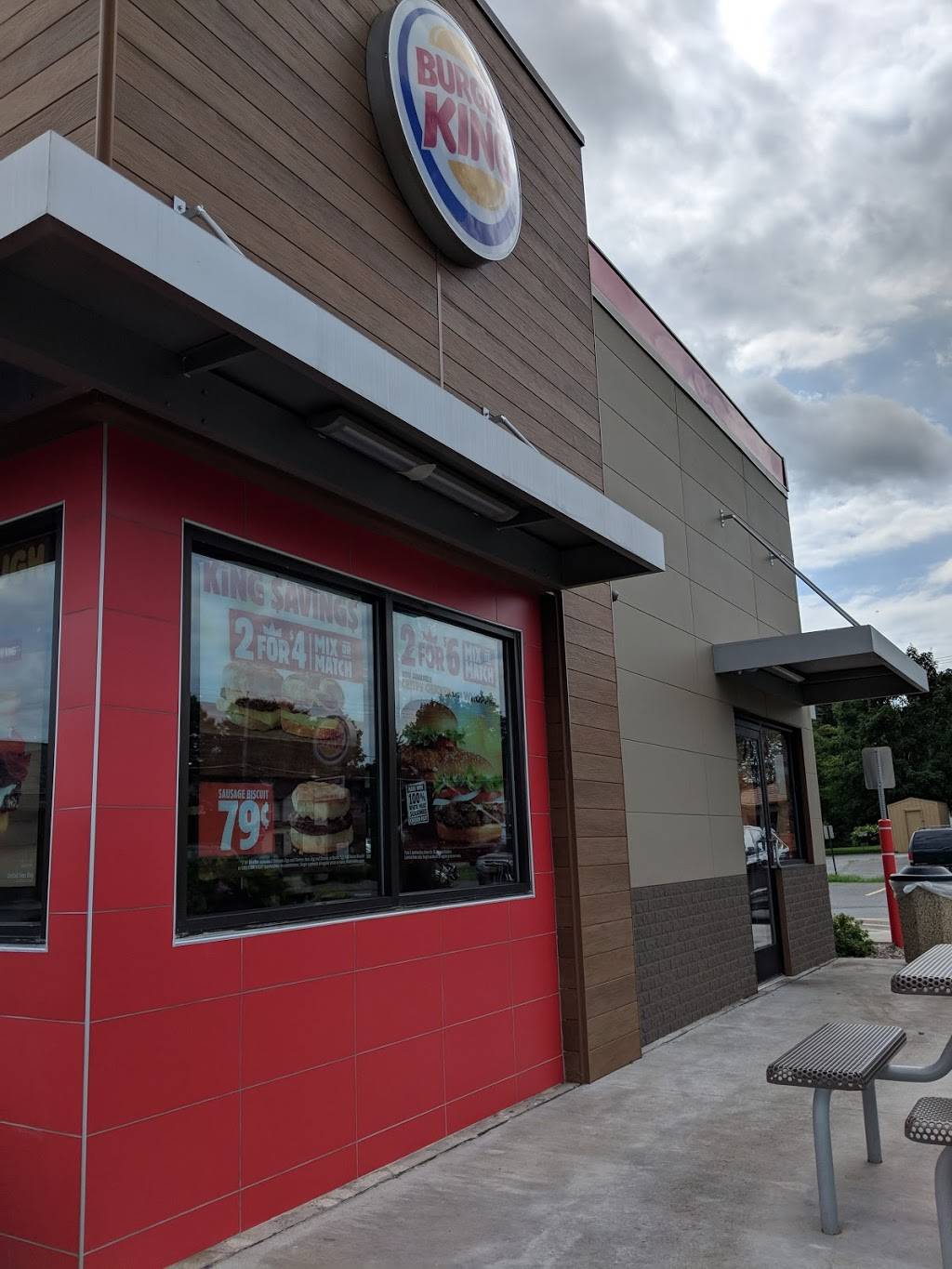 Burger King | restaurant | 520 Genesee St, Chittenango, NY 13037, USA | 3156877045 OR +1 315-687-7045