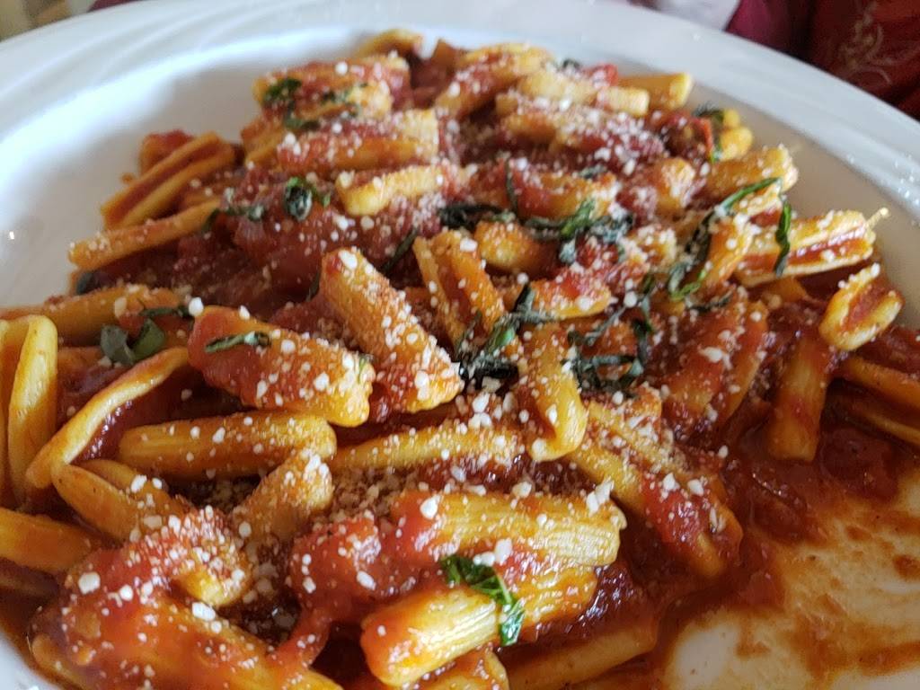 Sorrento Restaurant | restaurant | 1848 Smith St, North Providence, RI 02911, USA | 4013538800 OR +1 401-353-8800