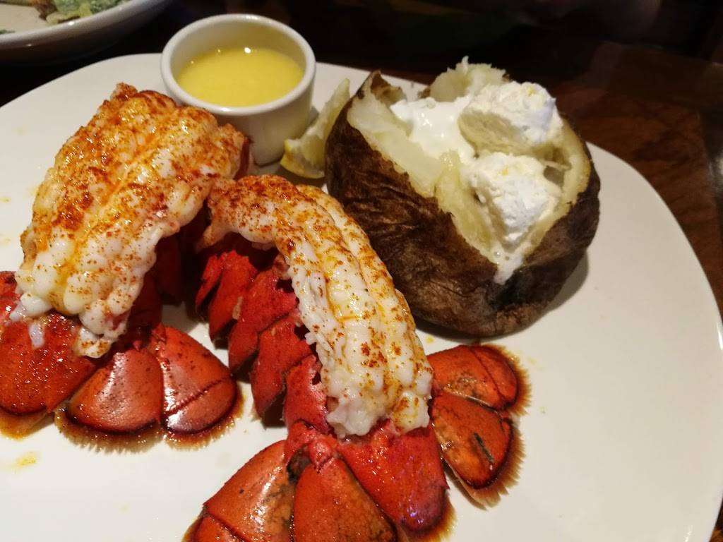Outback Steakhouse | restaurant | 2512 Kings Center Ct, Mason, OH 45040, USA | 5137540601 OR +1 513-754-0601