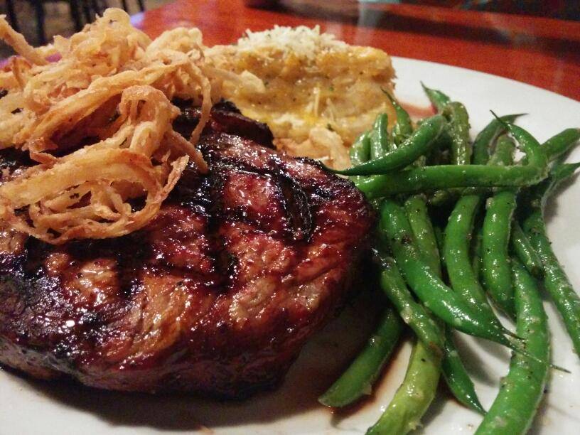 Guest House Grill | restaurant | 8783 El Camino Real, Atascadero, CA 93422, USA | 8054600193 OR +1 805-460-0193