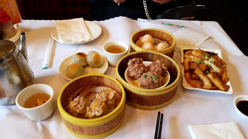 Hung To Seafood Restaurant | restaurant | 221 S Spruce Ave, South San Francisco, CA 94080, USA | 6508770828 OR +1 650-877-0828