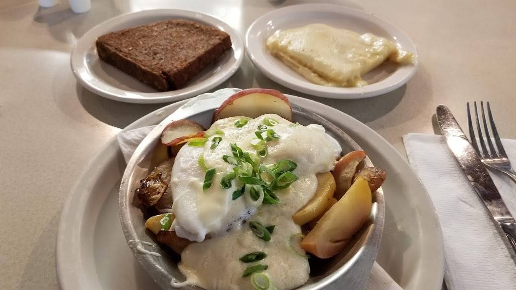 The Dining Car | restaurant | 8826 Frankford Ave, Philadelphia, PA 19136, USA | 2153385113 OR +1 215-338-5113