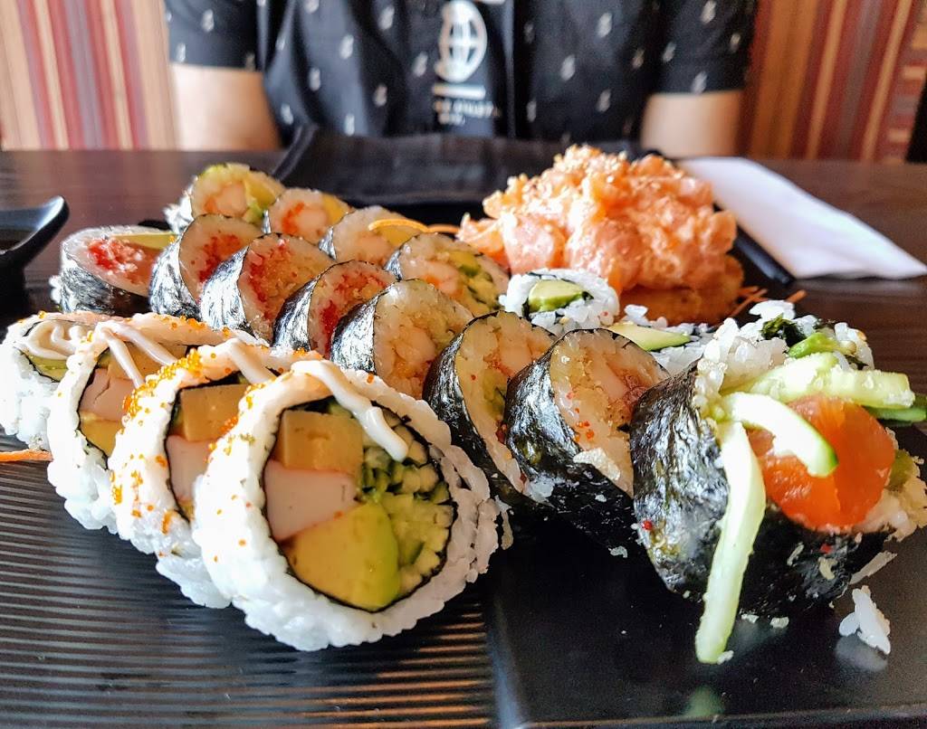 Hasu Restaurant | restaurant | 2762 Boulevard Saint-Charles, Kirkland, QC H9H 3B6, Canada | 5146948668 OR +1 514-694-8668