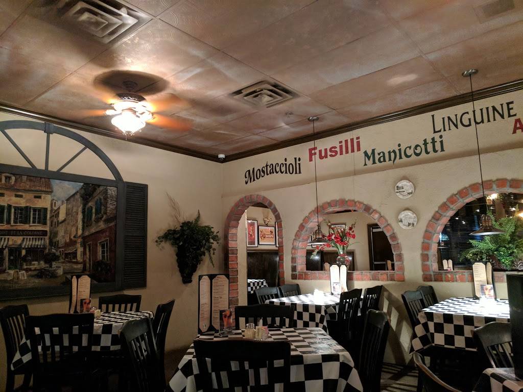 Old Town Spaghetti Store | restaurant | 550 Carriage House Dr, Jackson, TN 38305, USA | 7316684937 OR +1 731-668-4937