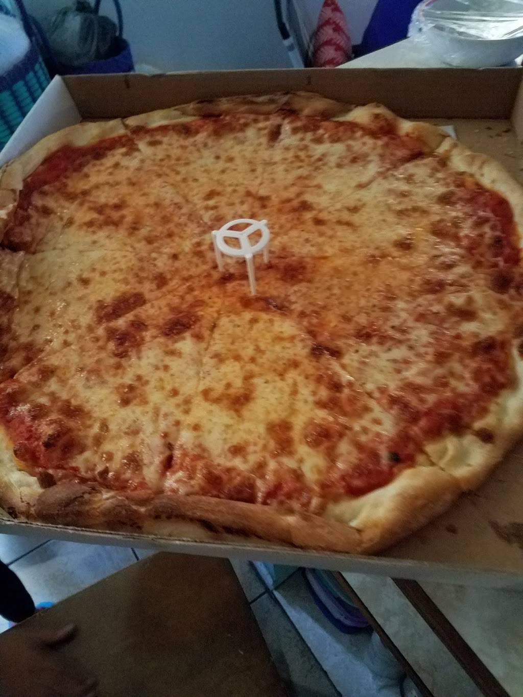 Royal Kings Pizza | restaurant | 5211 5th Ave #1, Brooklyn, NY 11220, USA | 7184923846 OR +1 718-492-3846