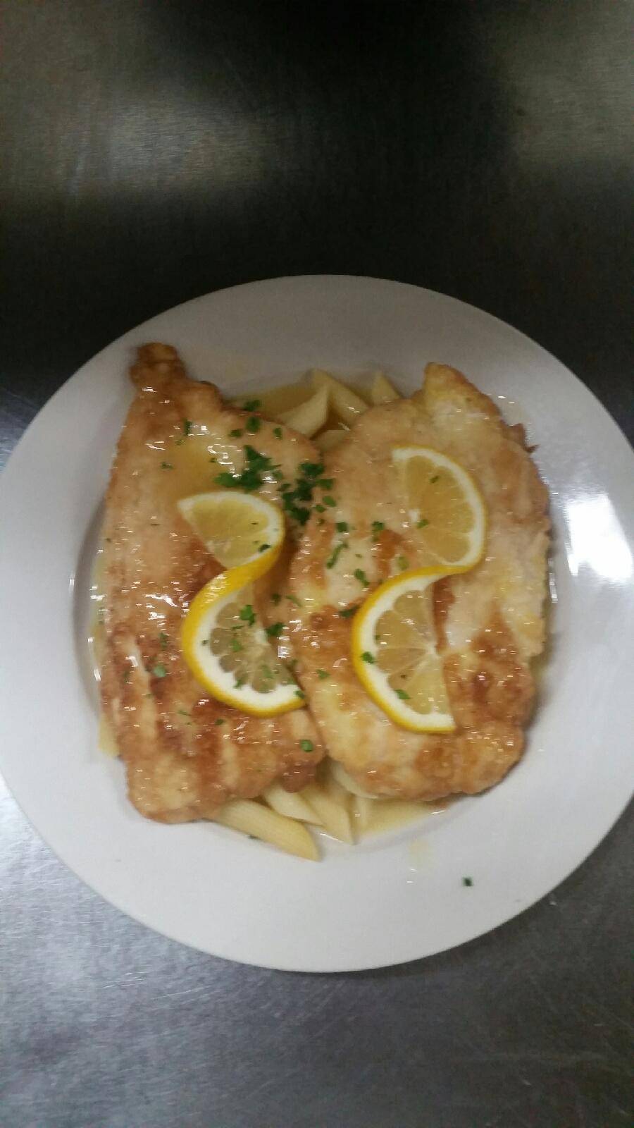 Mamma Larosa Pizza And Restaurant | restaurant | 600 Portion Rd, Ronkonkoma, NY 11779, USA | 6319819090 OR +1 631-981-9090