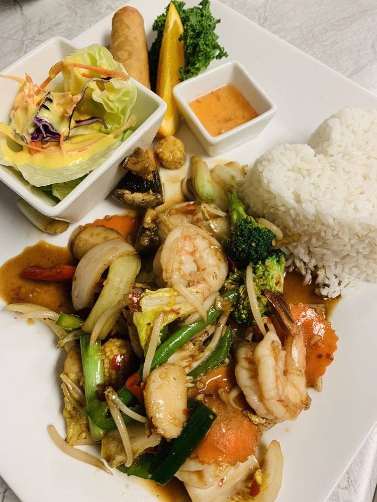 Thai Station Restaurant | restaurant | 3317 E 86th St, Indianapolis, IN 46240, USA | 3177473975 OR +1 317-747-3975