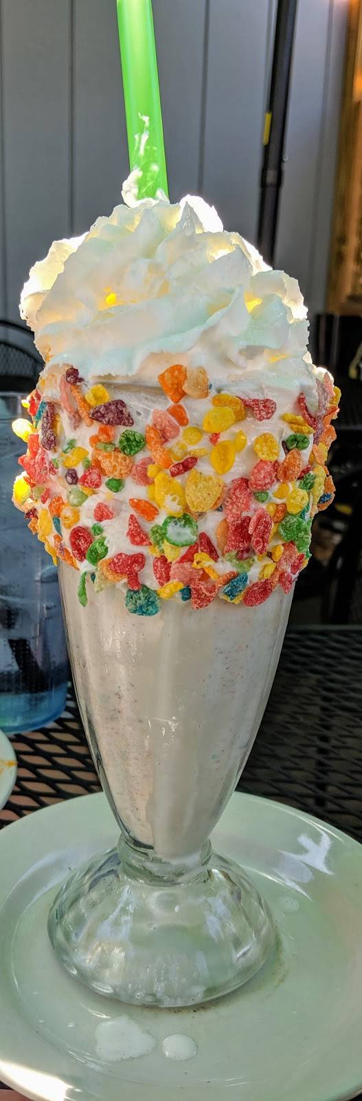 Burger Bar | restaurant | 831-825 VT-15, Colchester, VT 05446, USA | 8024895967 OR +1 802-489-5967