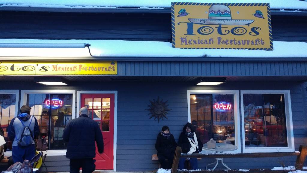 Totos Restaurant | restaurant | 31927 Hilltop Blvd, Running Springs, CA 92382, USA | 9098672469 OR +1 909-867-2469