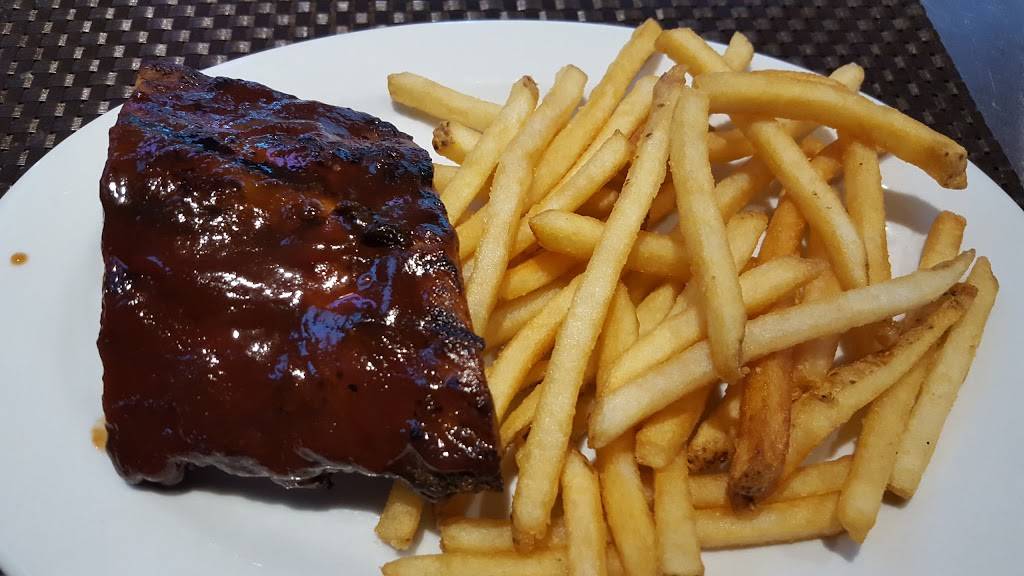 Avenue A Bar and Grill | restaurant | 800 S Pacific Coast Hwy, Redondo Beach, CA 90277, USA | 3103162832 OR +1 310-316-2832