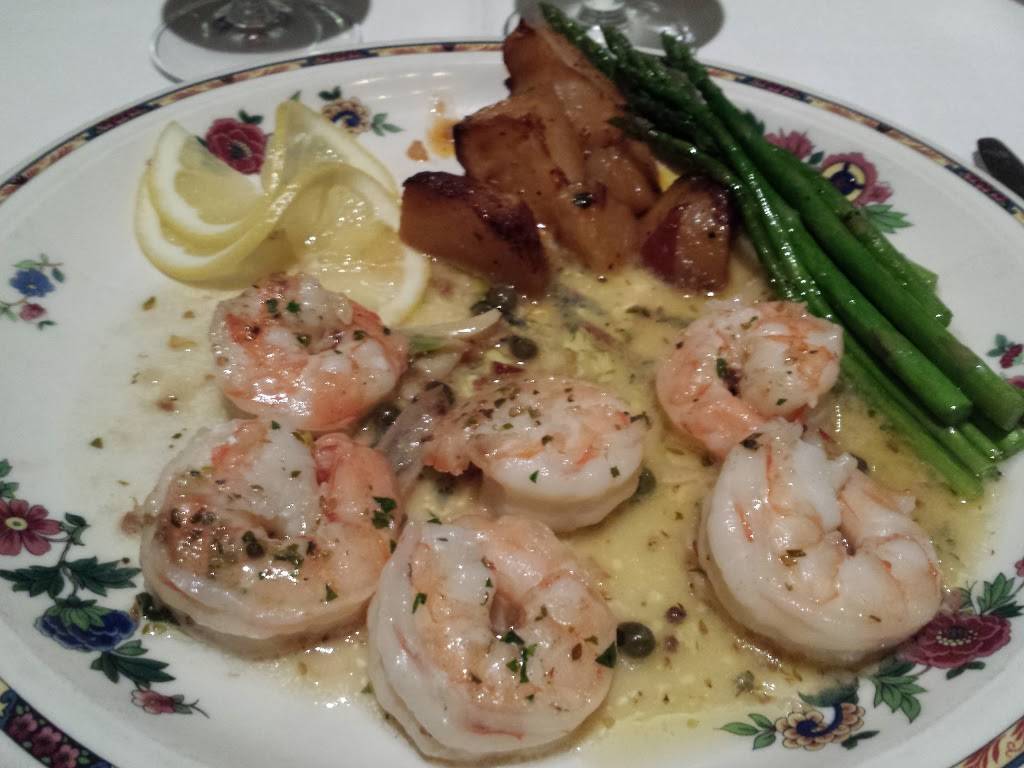 Marianaccis | restaurant | 24 Sherman St, Port Chester, NY 10573, USA | 9149393450 OR +1 914-939-3450