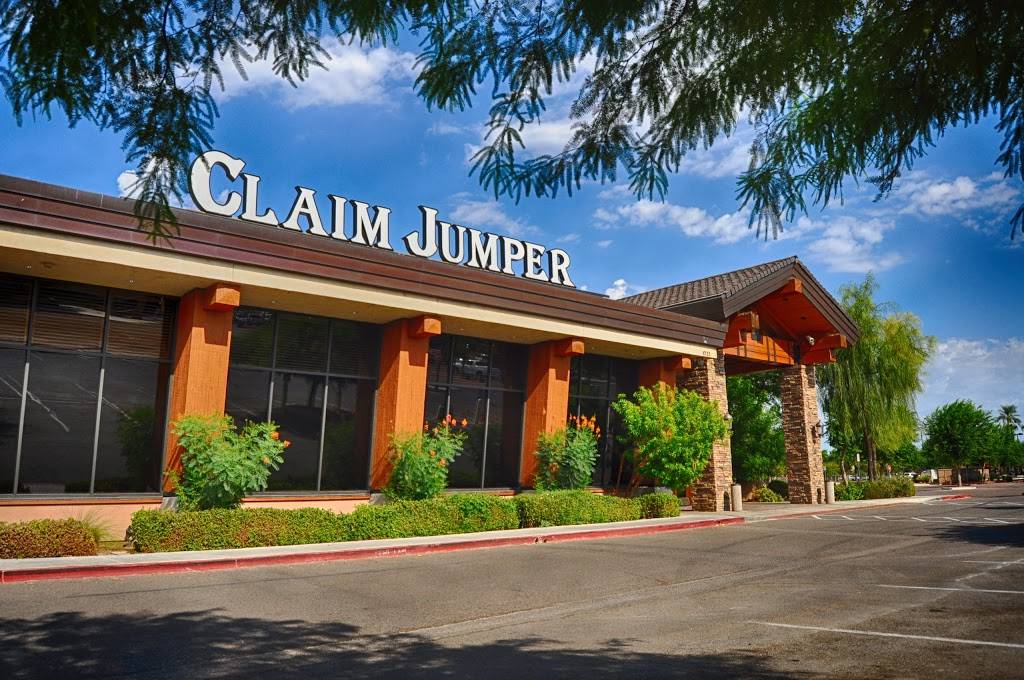 Claim Jumper Restaurants | restaurant | 10125 W McDowell Rd, Avondale, AZ 85392, USA | 6237429892 OR +1 623-742-9892