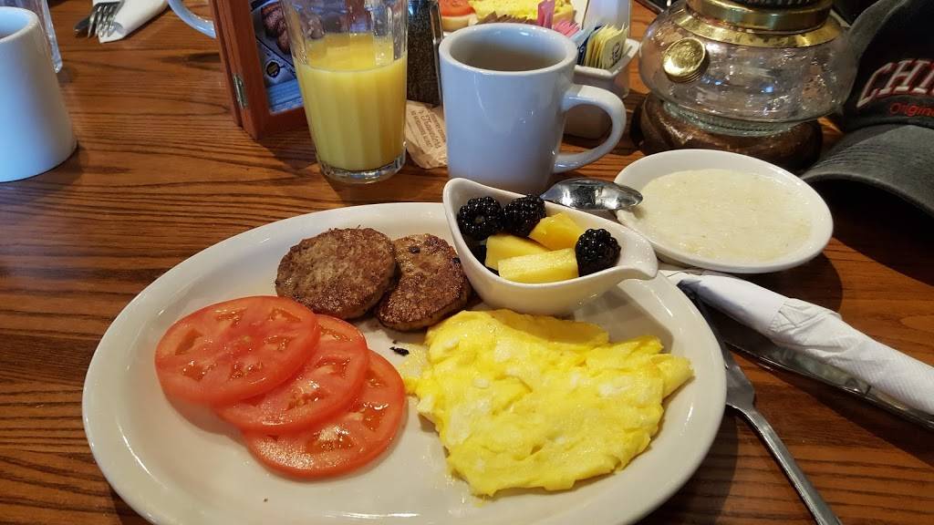 Cracker Barrel Old Country Store | restaurant | 2525 W Marquette Woods Rd, Stevensville, MI 49127, USA | 2694280550 OR +1 269-428-0550