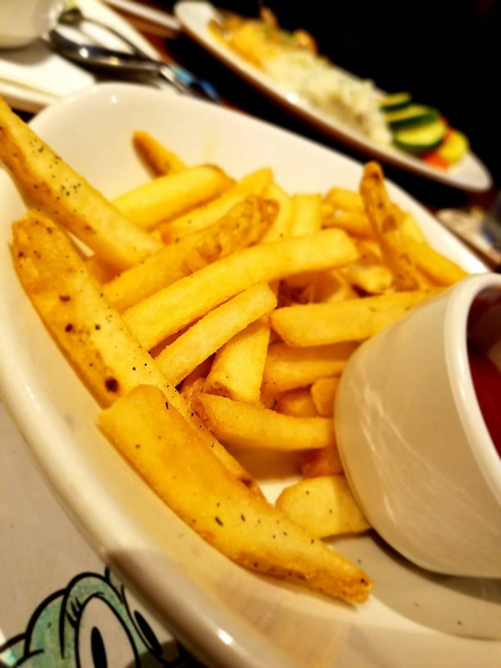 Outback Steakhouse | restaurant | 4751 Northwest Hwy, Crystal Lake, IL 60014, USA | 8154795161 OR +1 815-479-5161