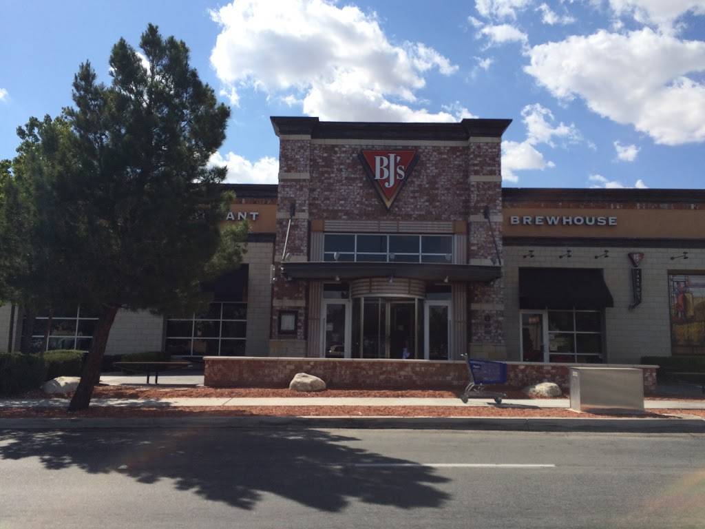 BJs Restaurant & Brewhouse | restaurant | 1325 Rancho Vista Blvd, Palmdale, CA 93551, USA | 6615389040 OR +1 661-538-9040