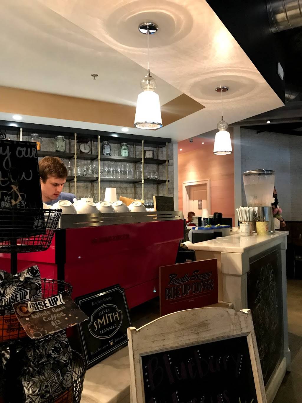 Black Coffee | cafe | 4885 MacArthur Blvd NW, Washington, DC 20007, USA | 2023331111 OR +1 202-333-1111