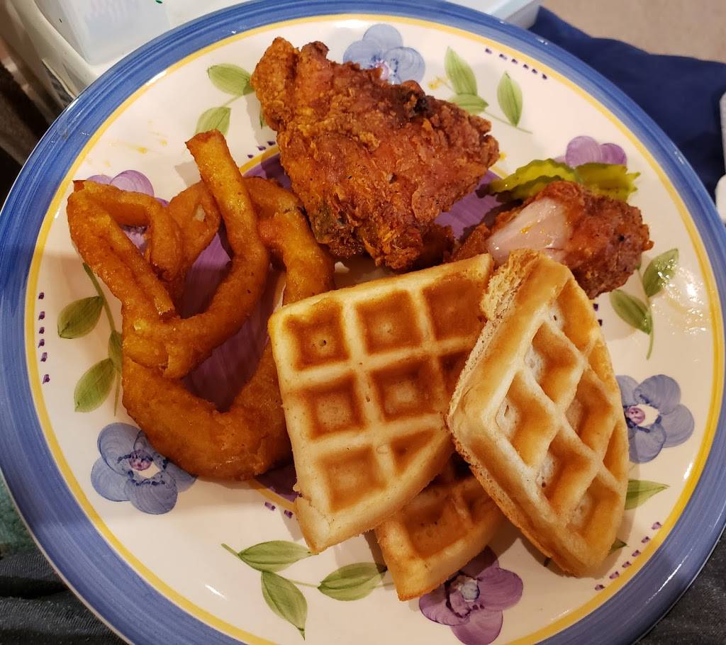 FireBird Nashville hot chicken | restaurant | 3105 Eubank Blvd NE, Albuquerque, NM 87111, USA | 5052931700 OR +1 505-293-1700