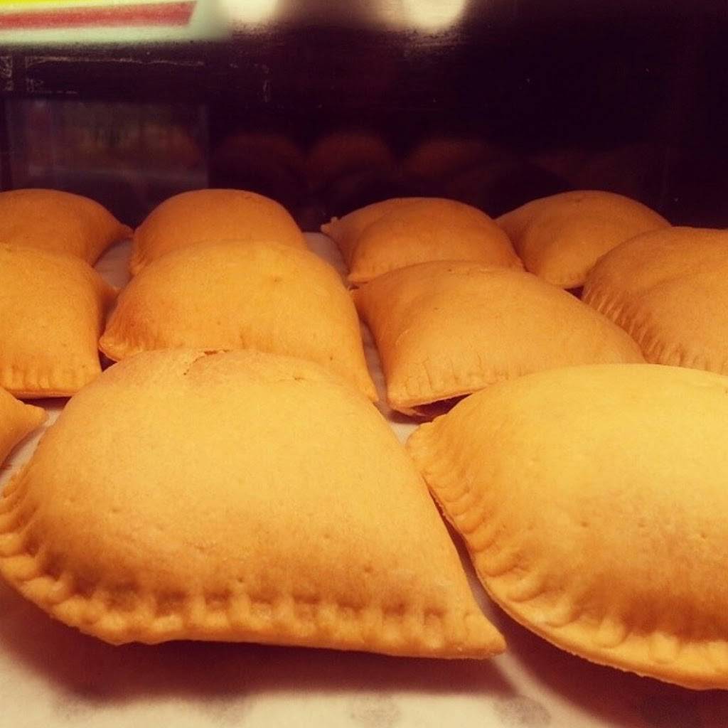 Reggae Riddim Jamaican Restaurant LLC. | restaurant | 819 S Orange Blossom Trail, Apopka, FL 32703, USA | 4078143880 OR +1 407-814-3880