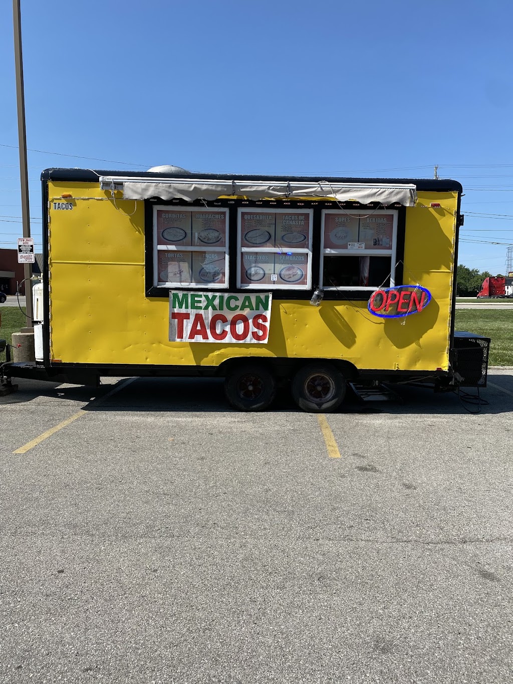 Antojitos Guzman food truck #1 | restaurant | 4853 W 56th St, Indianapolis, IN 46254, USA | 6026324289 OR +1 602-632-4289