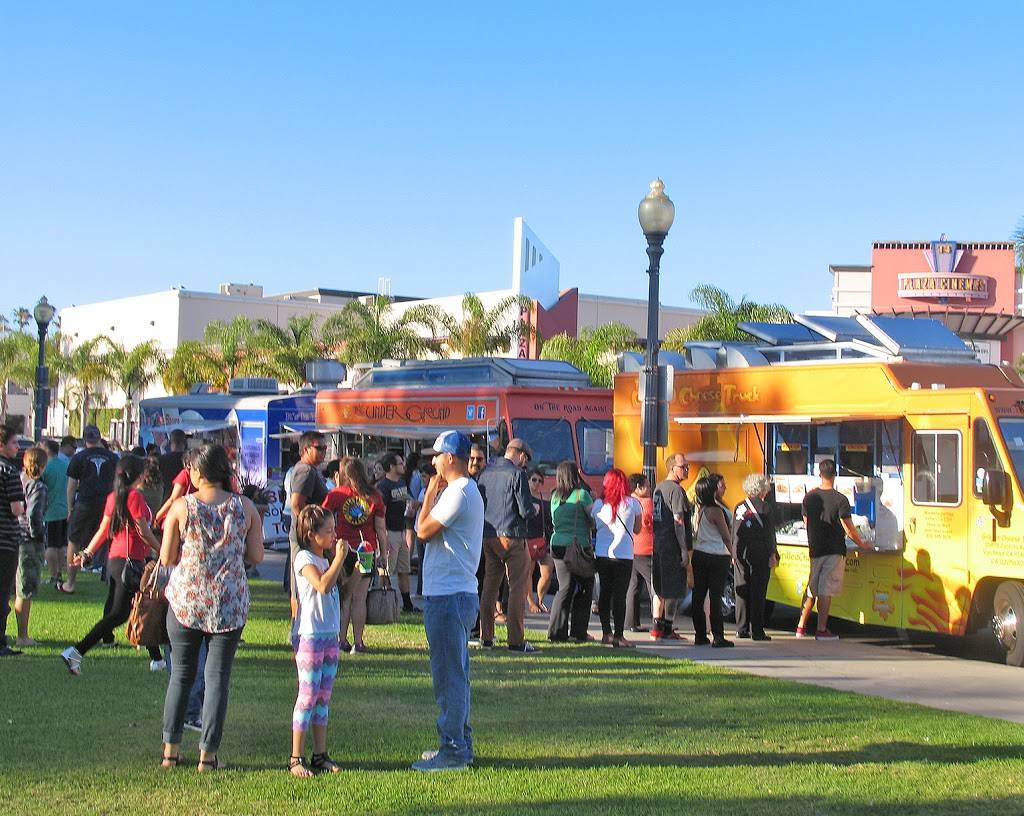 Oxnard Food Trucks - First Thursdays | restaurant | 350 N 5th St, Oxnard, CA 93030, USA | 8052470197 OR +1 805-247-0197