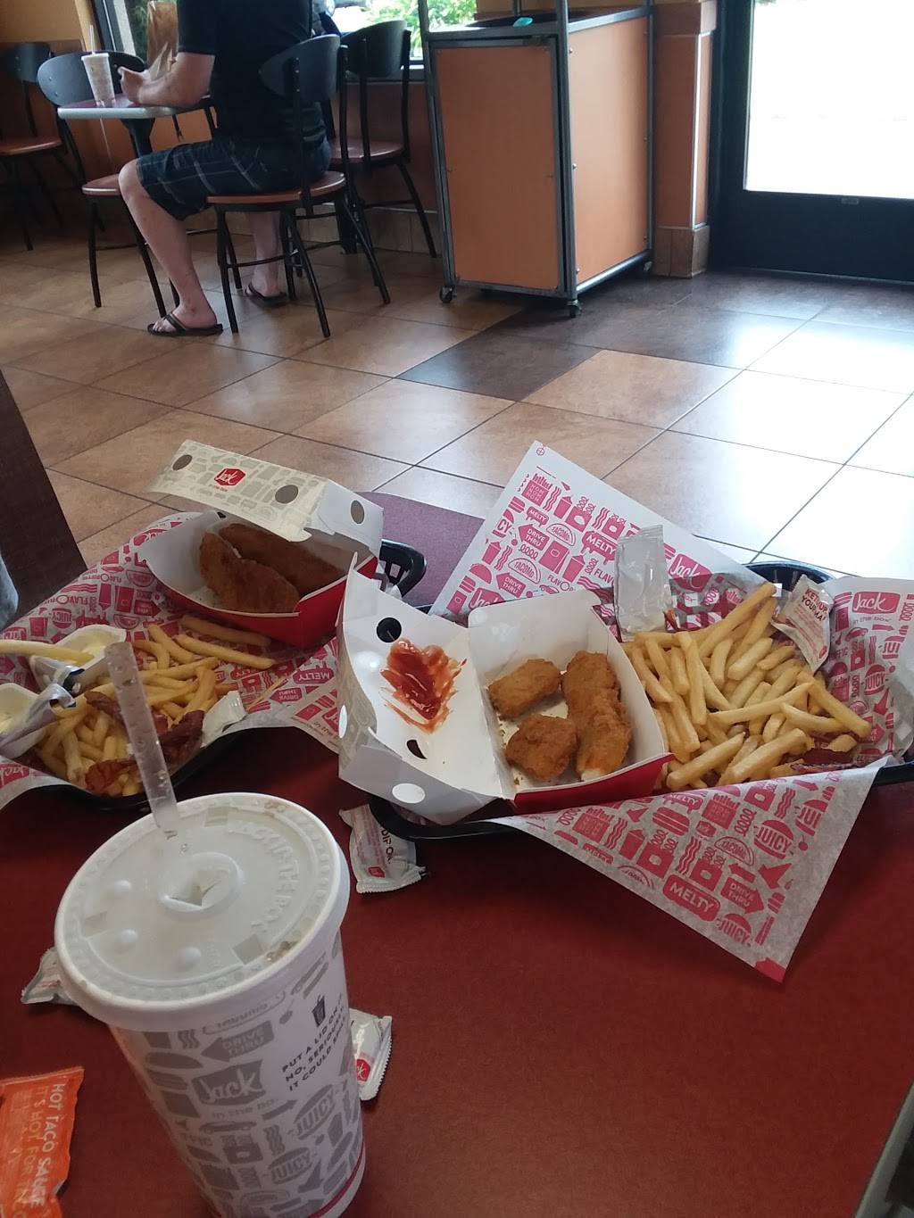 Jack in the Box | restaurant | 5420 Stockton Blvd, Sacramento, CA 95820, USA | 9164540244 OR +1 916-454-0244