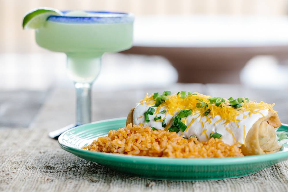 Someburros | restaurant | 1335 E Baseline Rd, Gilbert, AZ 85233, USA | 4807558226 OR +1 480-755-8226