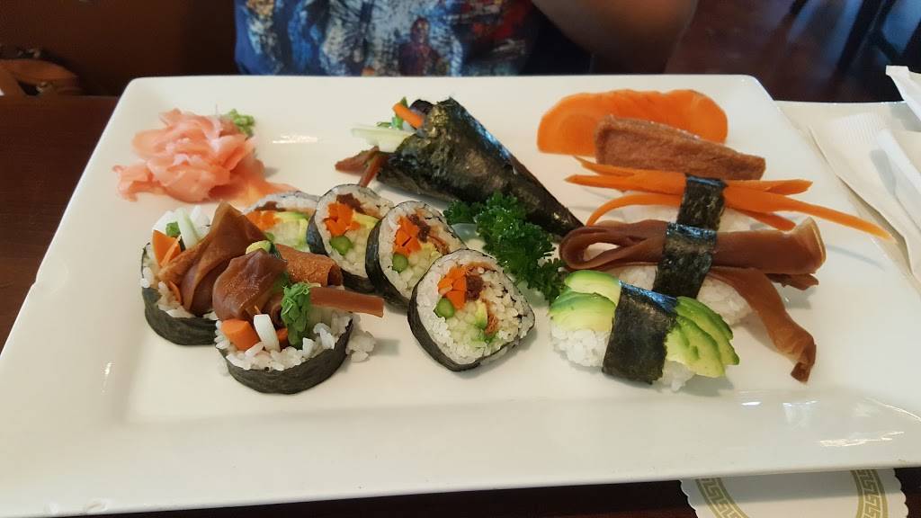 Sushi Hana Fusion Cuisine | restaurant | 5610 West Grand Parkway South #300, Richmond, TX 77406, USA | 2812398626 OR +1 281-239-8626