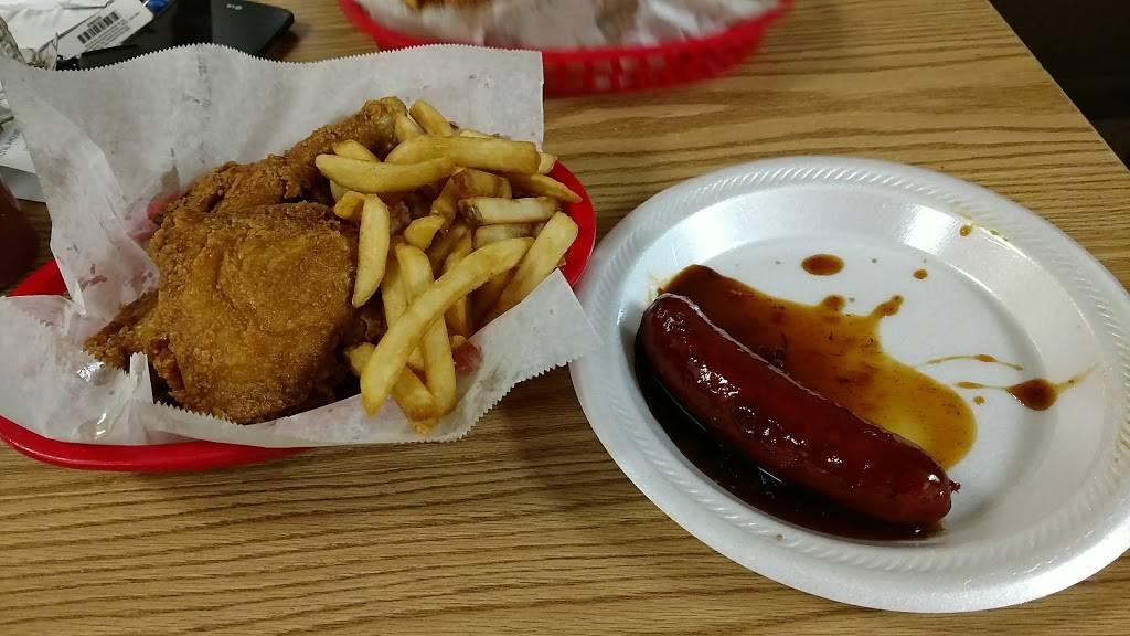 Moms Bar-B-Q House | restaurant | 14062 Vanowen St, Van Nuys, CA 91405, USA | 8187861373 OR +1 818-786-1373