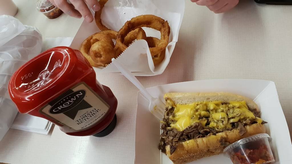 Izzys Hoagie Shop | meal takeaway | 1924 W Stadium Blvd, Ann Arbor, MI 48103, USA | 7349941235 OR +1 734-994-1235