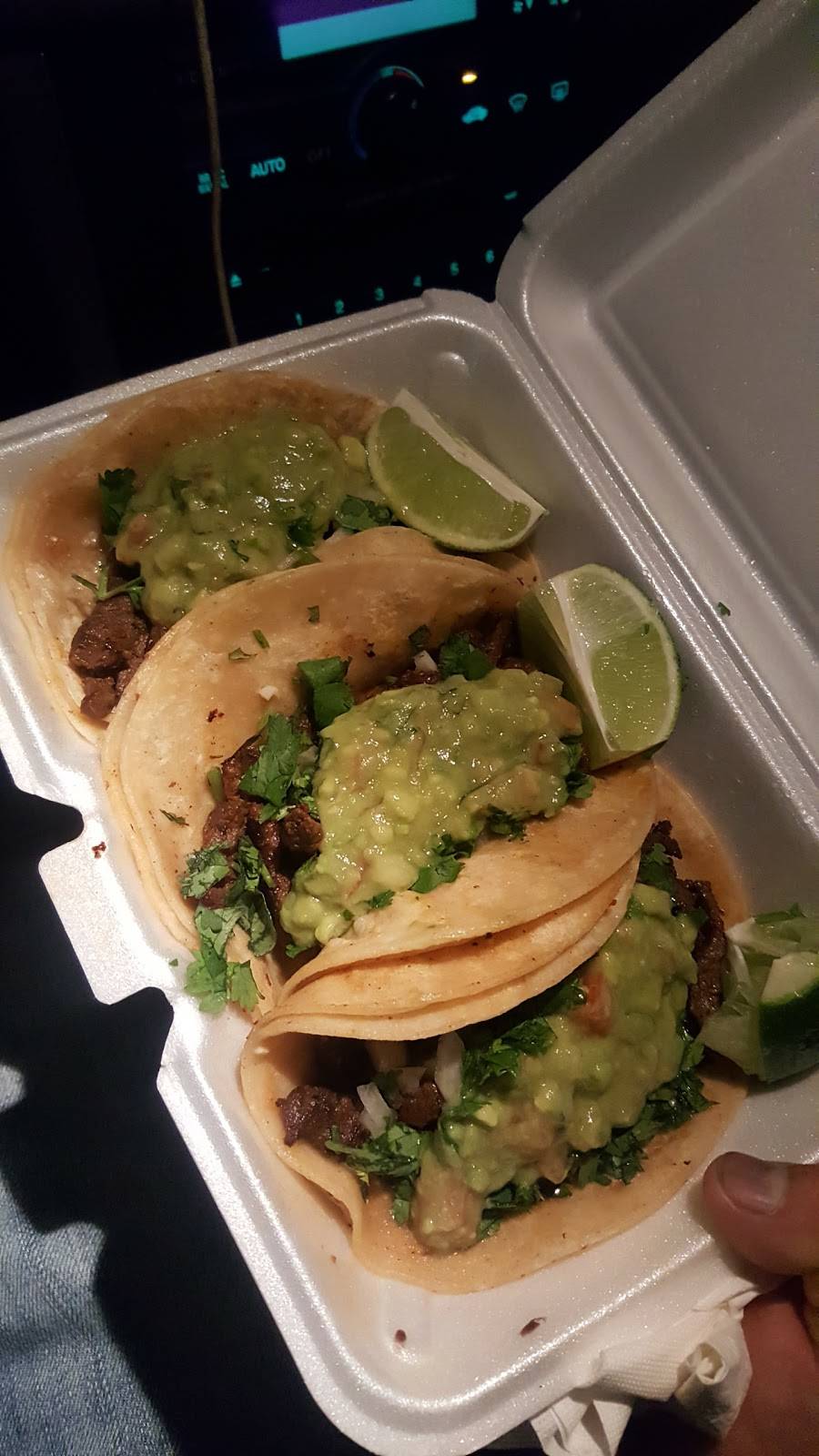 El Tequilazo | restaurant | 172-37 Hillside Avenue, Jamaica, NY 11432, USA | 7185580020 OR +1 718-558-0020