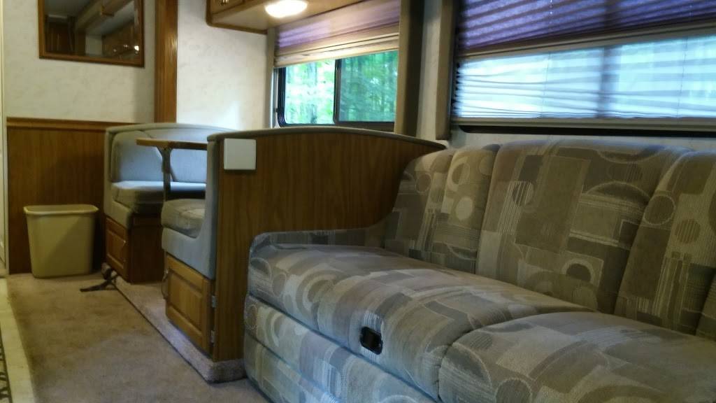 Lake Wanoka Resort And Family Campground - Honesdale | restaurant | 182 Ski Run Rd, Honesdale, PA 18431, USA | 5702530110 OR +1 570-253-0110