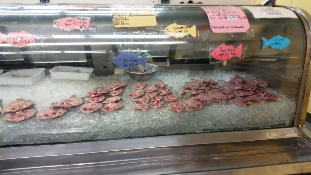 Kingstree Seafood | restaurant | 509 Kelly St, Kingstree, SC 29556, USA | 8433553025 OR +1 843-355-3025