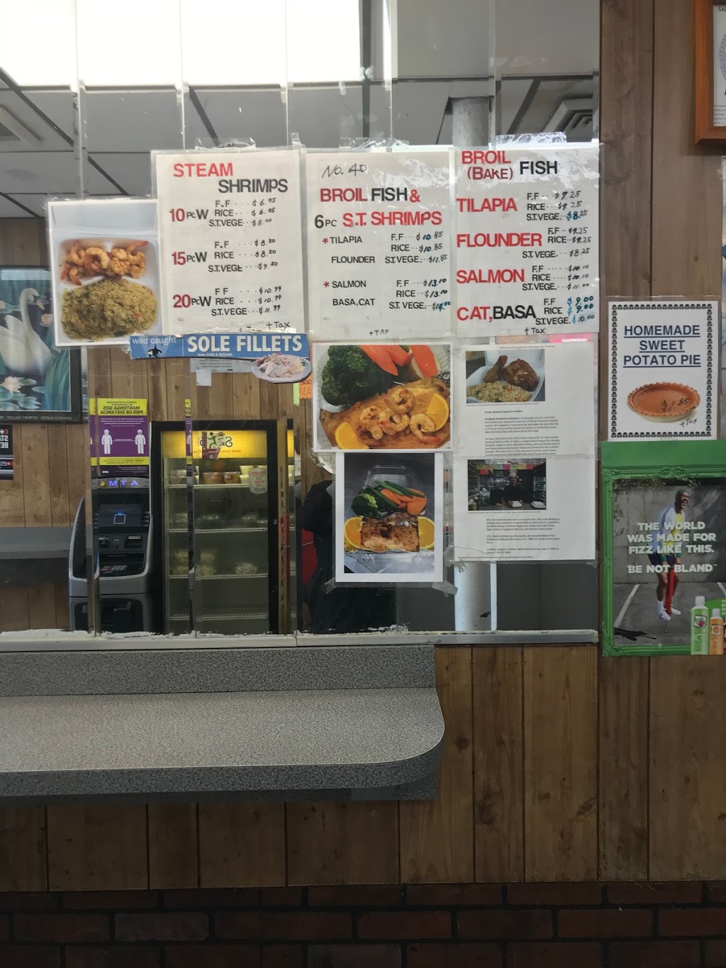 Seafood & Chicken | restaurant | 2468 Grand Concourse, Bronx, NY 10458, USA | 7189339854 OR +1 718-933-9854