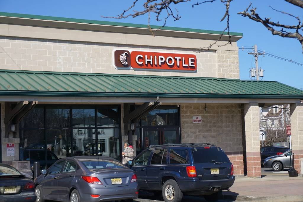Chipotle Mexican Grill | restaurant | 20 Water St, Red Bank, NJ 07701, USA | 7327588524 OR +1 732-758-8524