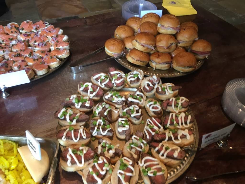 Café Le Crumbs | cafe | 162 4th Ave N, Nashville, TN 37219, USA | 6152481944 OR +1 615-248-1944