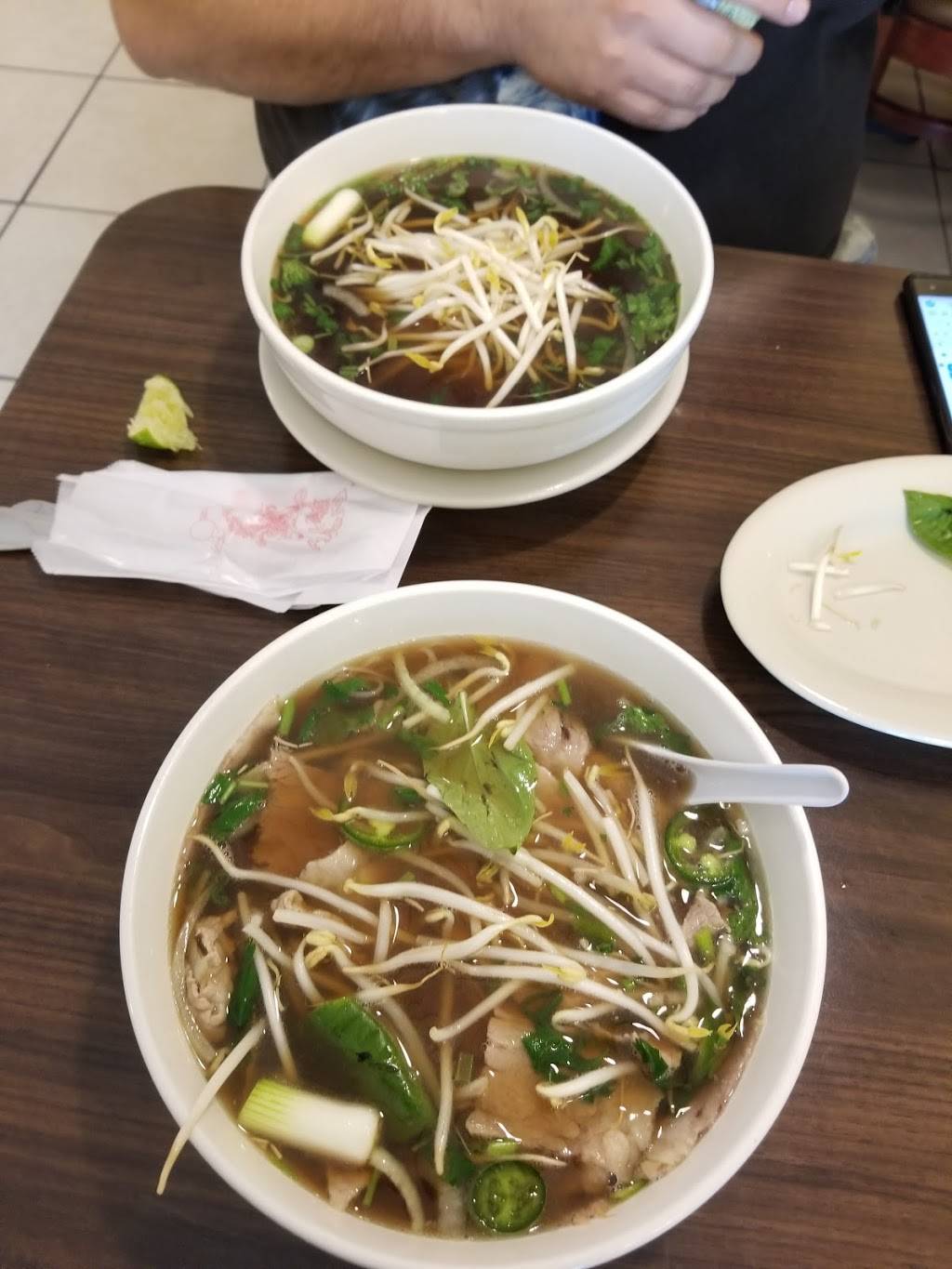 Pho Tan | restaurant | 2920 S Combee Rd, Lakeland, FL 33803, USA | 8636651312 OR +1 863-665-1312