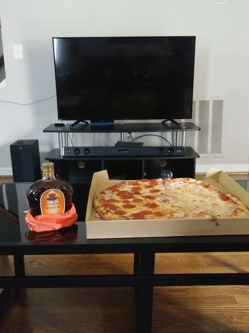 Brooklyn Pizza & Wings | restaurant | 2524 E North St, Greenville, SC 29615, USA | 8645580050 OR +1 864-558-0050