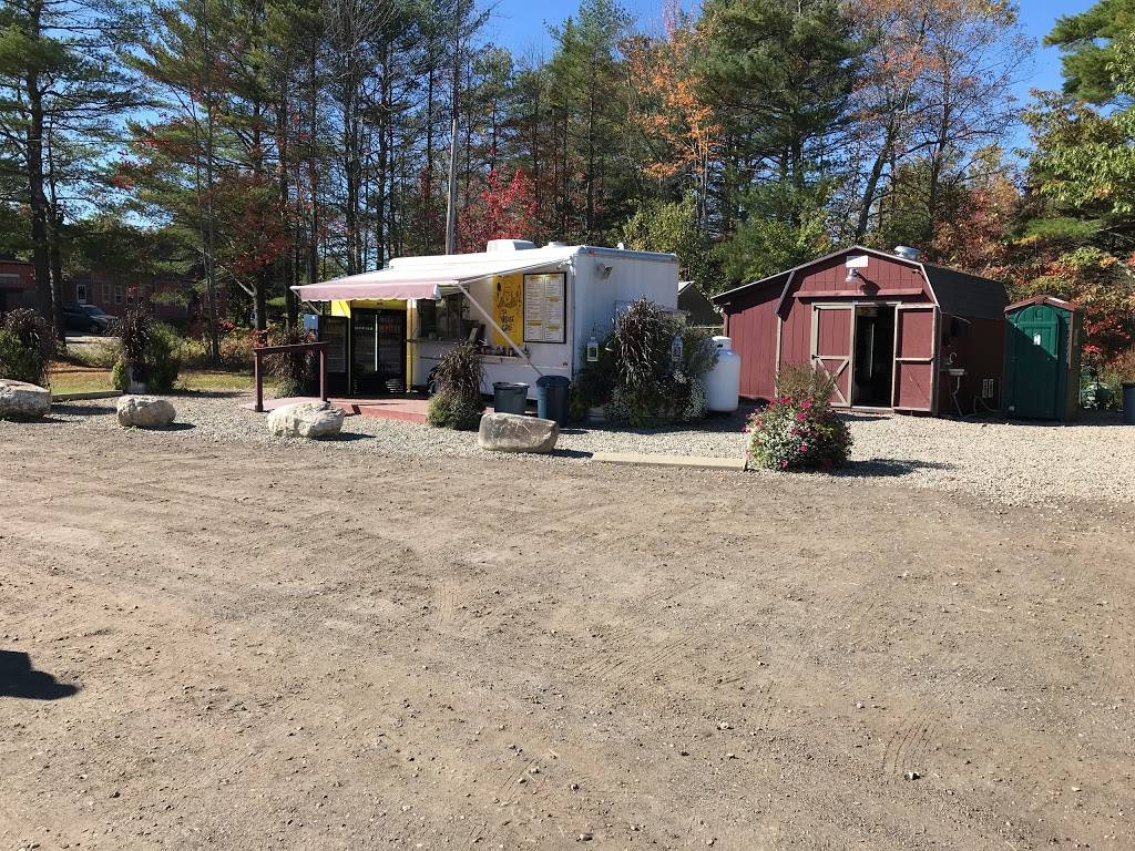 The Village Grill Co | restaurant | 28 Biscay Rd, Damariscotta, ME 04543, USA | 2075632278 OR +1 207-563-2278