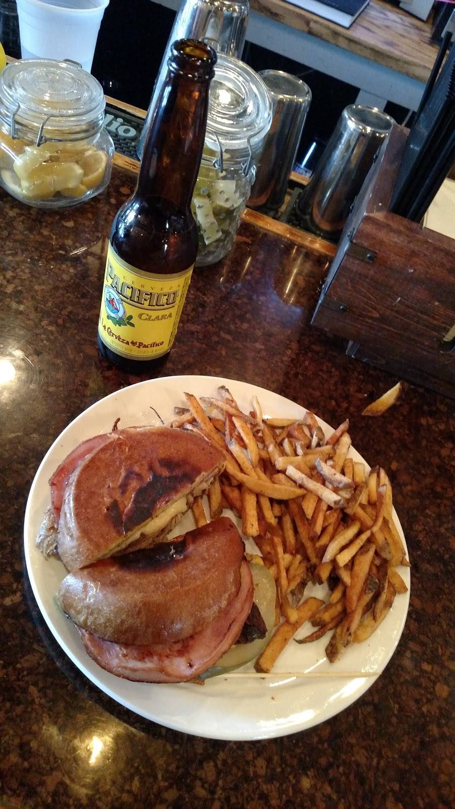 El Bufalo Tequila Bar & Kitchen | restaurant | 2921 ODonnell St, Baltimore, MD 21224, USA | 4108140594 OR +1 410-814-0594