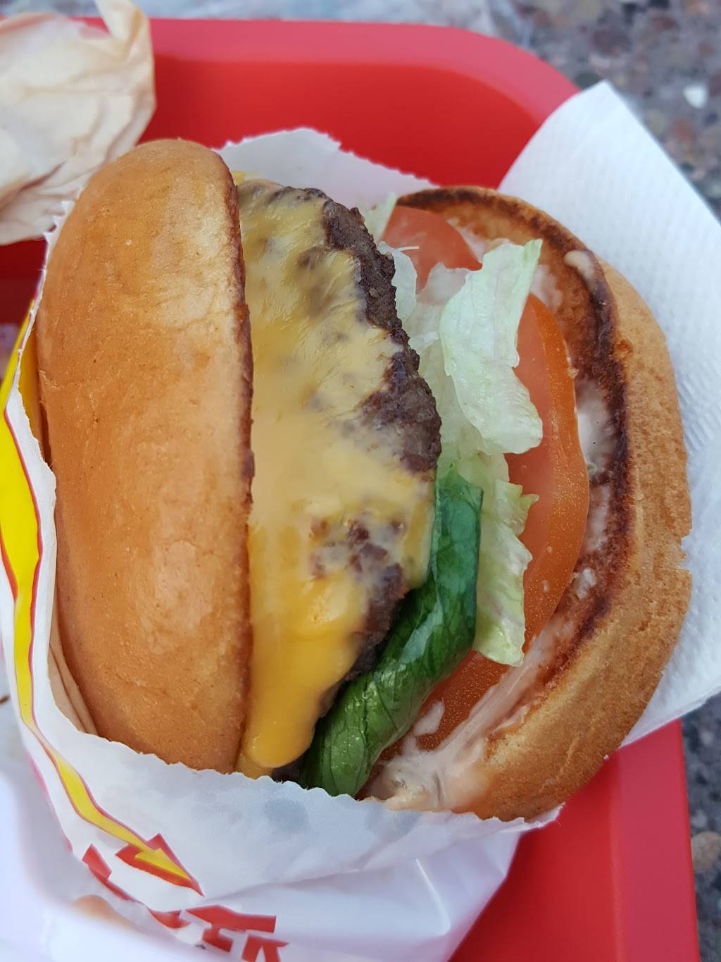 In-N-Out Burger | restaurant | 815 N Bristol St, Santa Ana, CA 92703, USA | 8007861000 OR +1 800-786-1000