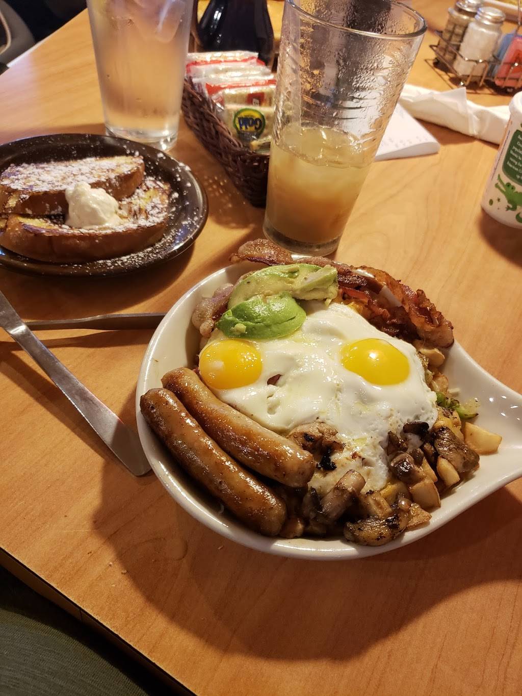 Village Inn | bakery | 10293 Big Bend Rd, Riverview, FL 33579, USA | 8137413200 OR +1 813-741-3200