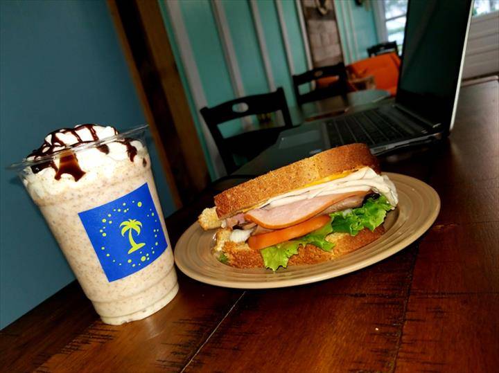 Coffee Breeze | restaurant | 9208 W Smith St, Yorktown, IN 47396, USA | 7654051797 OR +1 765-405-1797