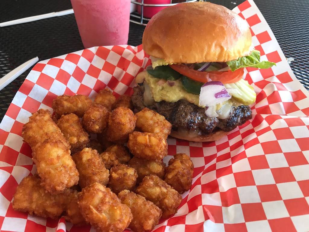 JJs Burger Joint | meal takeaway | 2031 Novato Blvd, Novato, CA 94947, USA | 4158956677 OR +1 415-895-6677