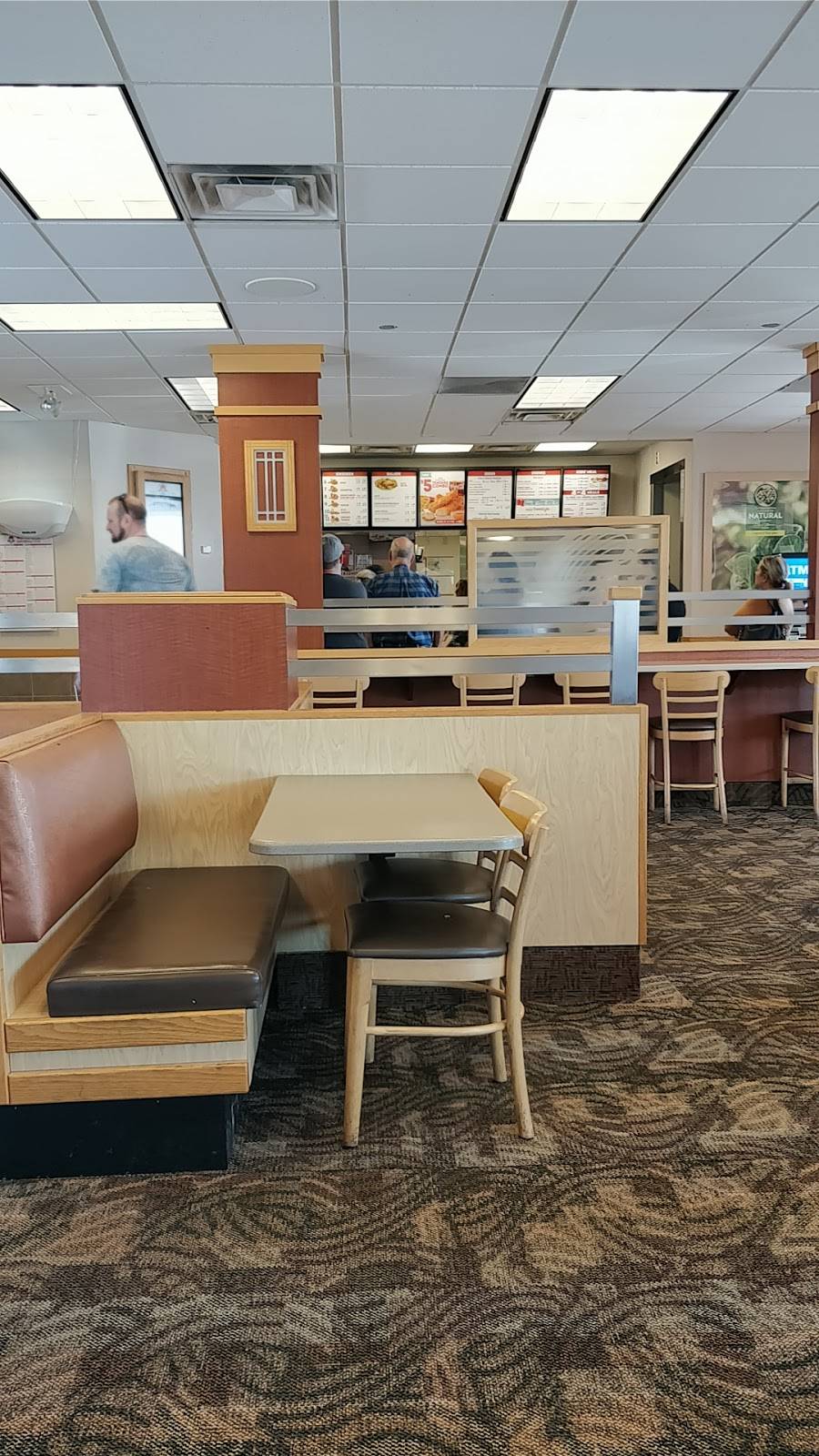 Wendys | restaurant | 814 N Conner Court, Dale, IN 47523, USA | 8129379789 OR +1 812-937-9789
