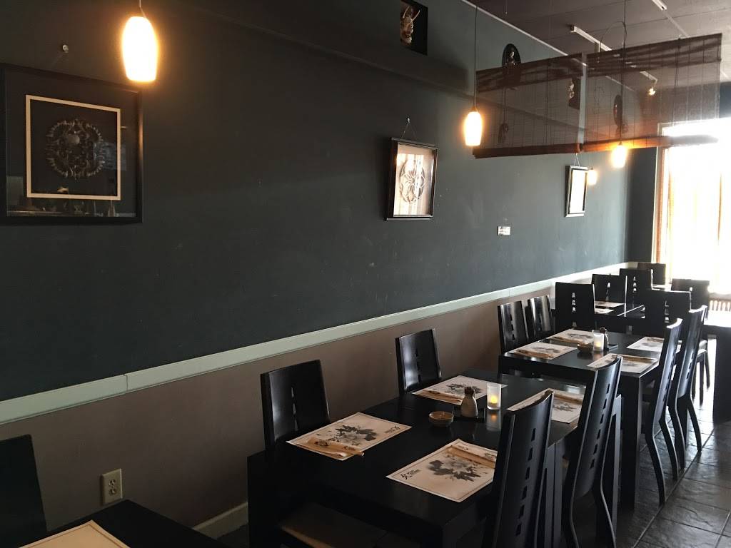 Yoon Sushi | restaurant | 130 Prominence Point Pkwy, Canton, GA 30114, USA | 7707201663 OR +1 770-720-1663