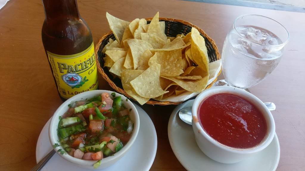 Antonios | restaurant | 7470 Melrose Ave, Los Angeles, CA 90046, USA | 3236589060 OR +1 323-658-9060