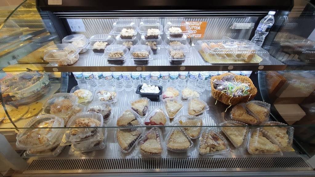 A la mode Pies and Ice Cream | restaurant | 14698 Lee Hwy, Gainesville, VA 20155, USA | 7037431389 OR +1 703-743-1389