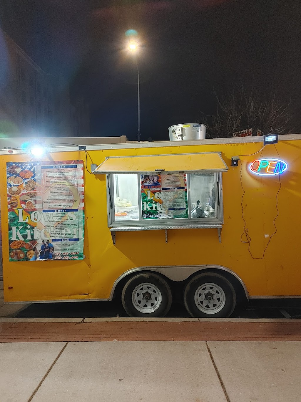 Loves Kitchen | restaurant | 507 E 2nd St, Roswell, NM 88201, USA | 5756370247 OR +1 575-637-0247